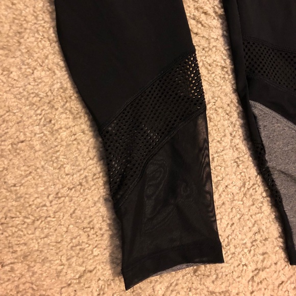 Yoga/workout pants! - Picture 2 of 4